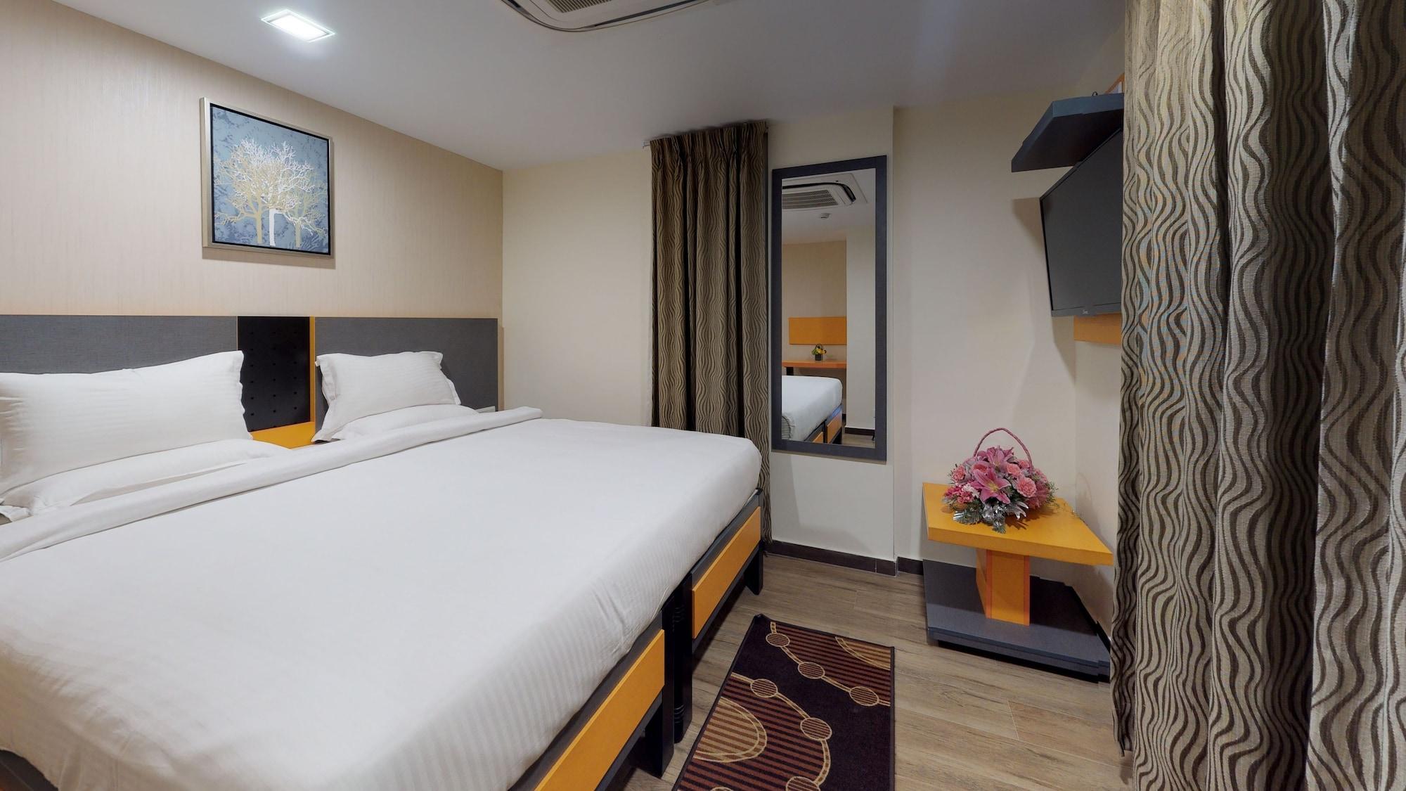 37Th Crescent Boutique Suites Бангалор Екстериор снимка