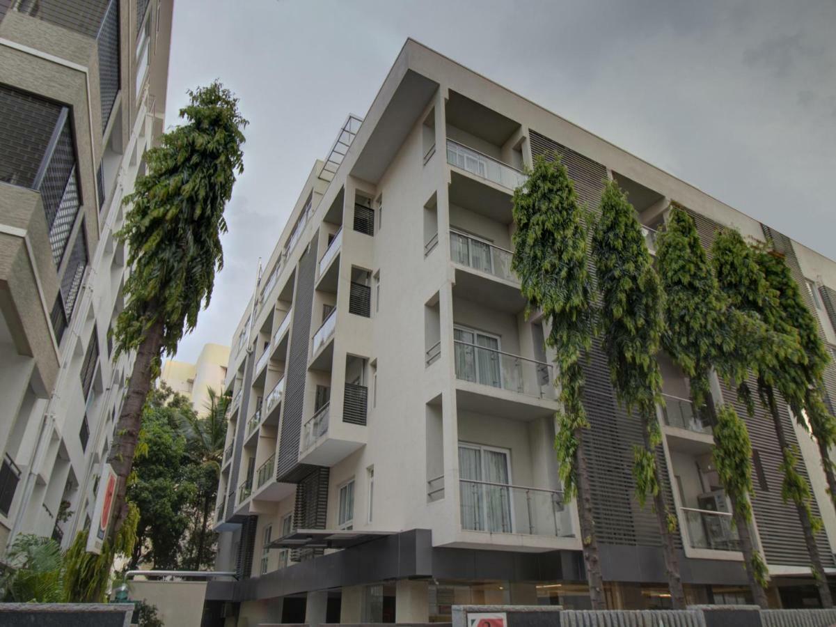 37Th Crescent Boutique Suites Бангалор Екстериор снимка