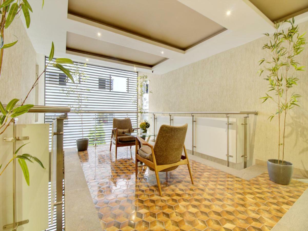 37Th Crescent Boutique Suites Бангалор Екстериор снимка