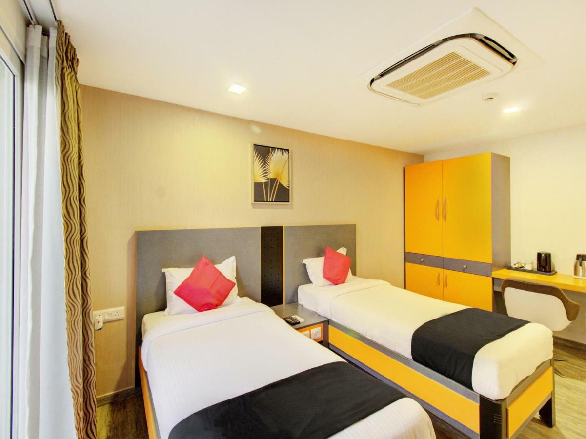 37Th Crescent Boutique Suites Бангалор Екстериор снимка